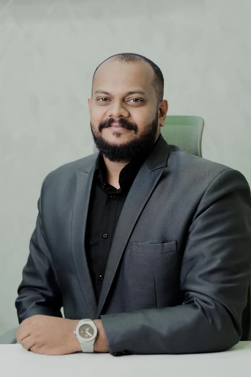Ajmal, Boston Motors